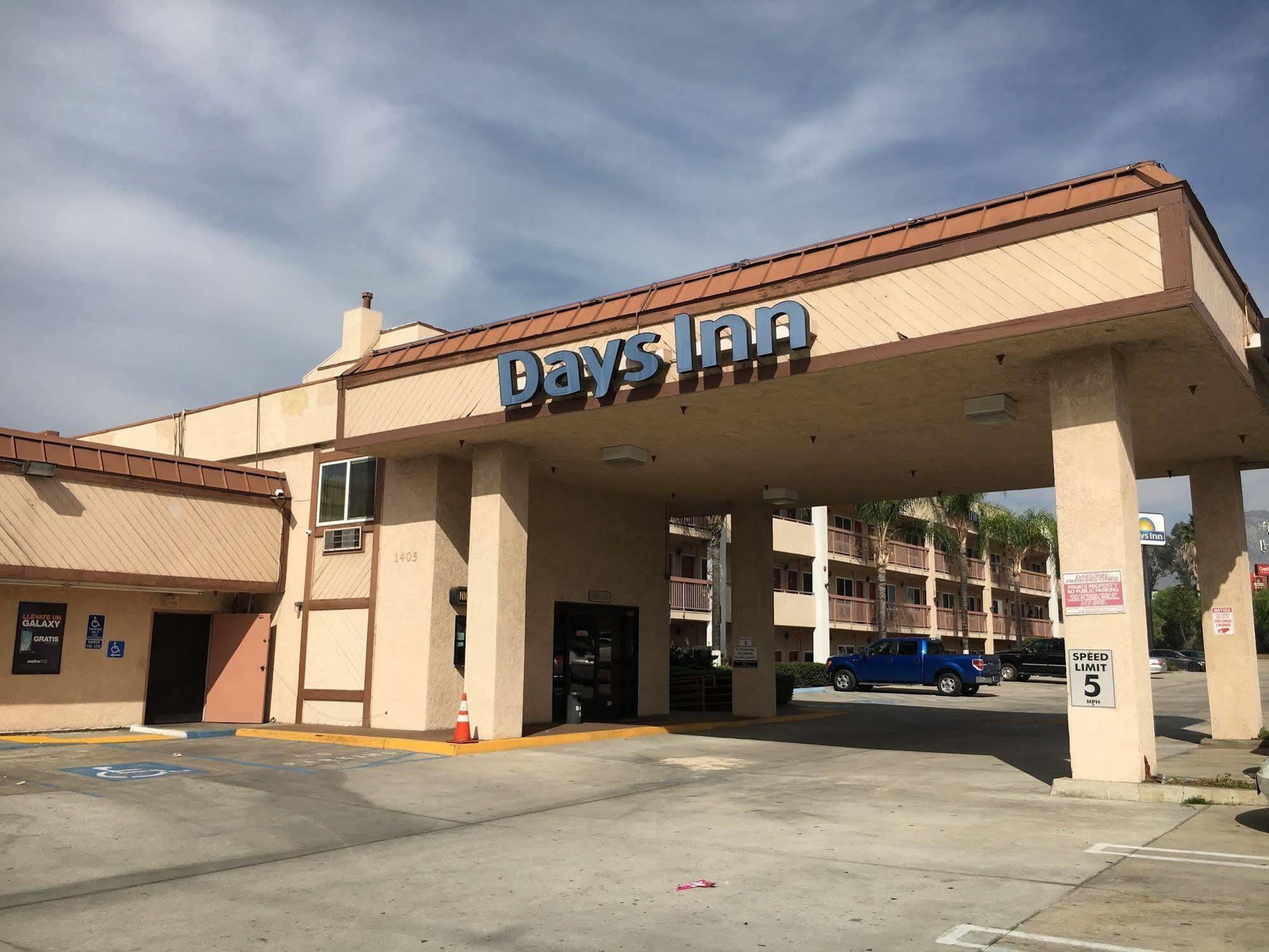 Days Inn By Wyndham Ontario Airport Kültér fotó